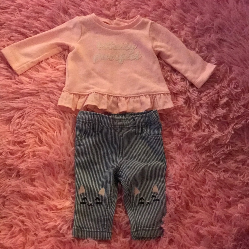 Carter’s two piece set